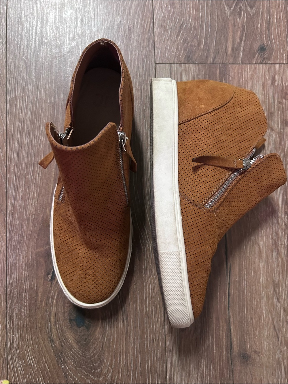 Kayden Casual Zip Suede ankle boot